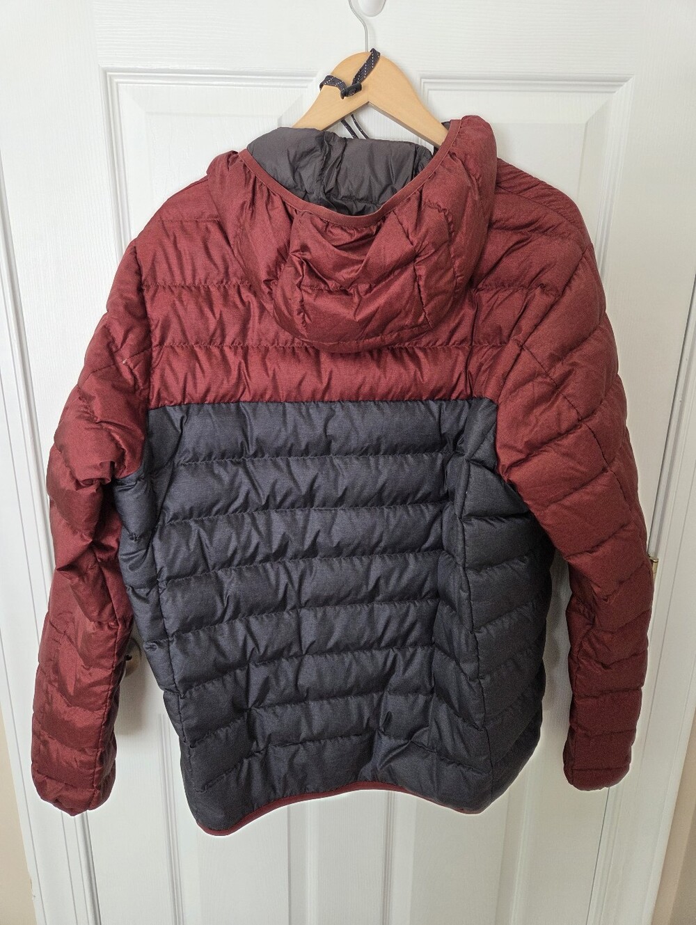 Eddie Bauer Puffer Jacket - Picture 9 of 10